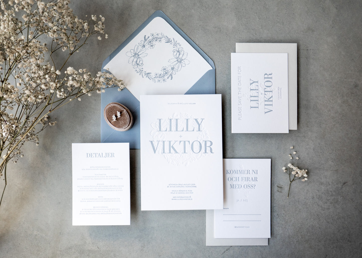 Lilly: Bröllopsinbjudan
